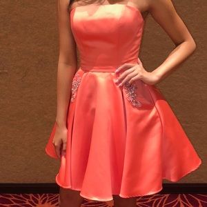Cocktail dress